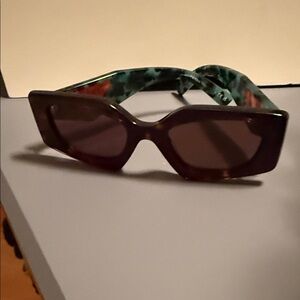 Prada Eyewear Women's PR 15YS Sunglasses - like new, barely worn condition